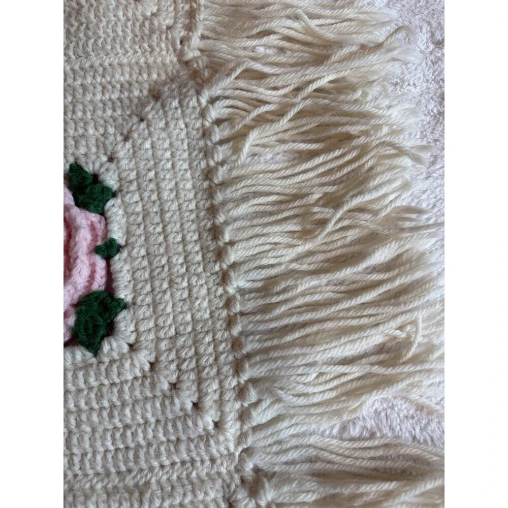 Vintage Hand Crocheted 3D Rose Granny Afghan Throw Blanket w/ Fringe 42